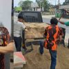 Pemuda Pancasila Inhu Perbaiki Jalan Rusak di Pasir Penyu